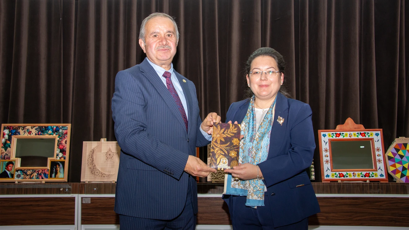 ‘Anadoludakiler’ Projesi’nde eğitim alan öğrenciler sertifikalarına kavuştu